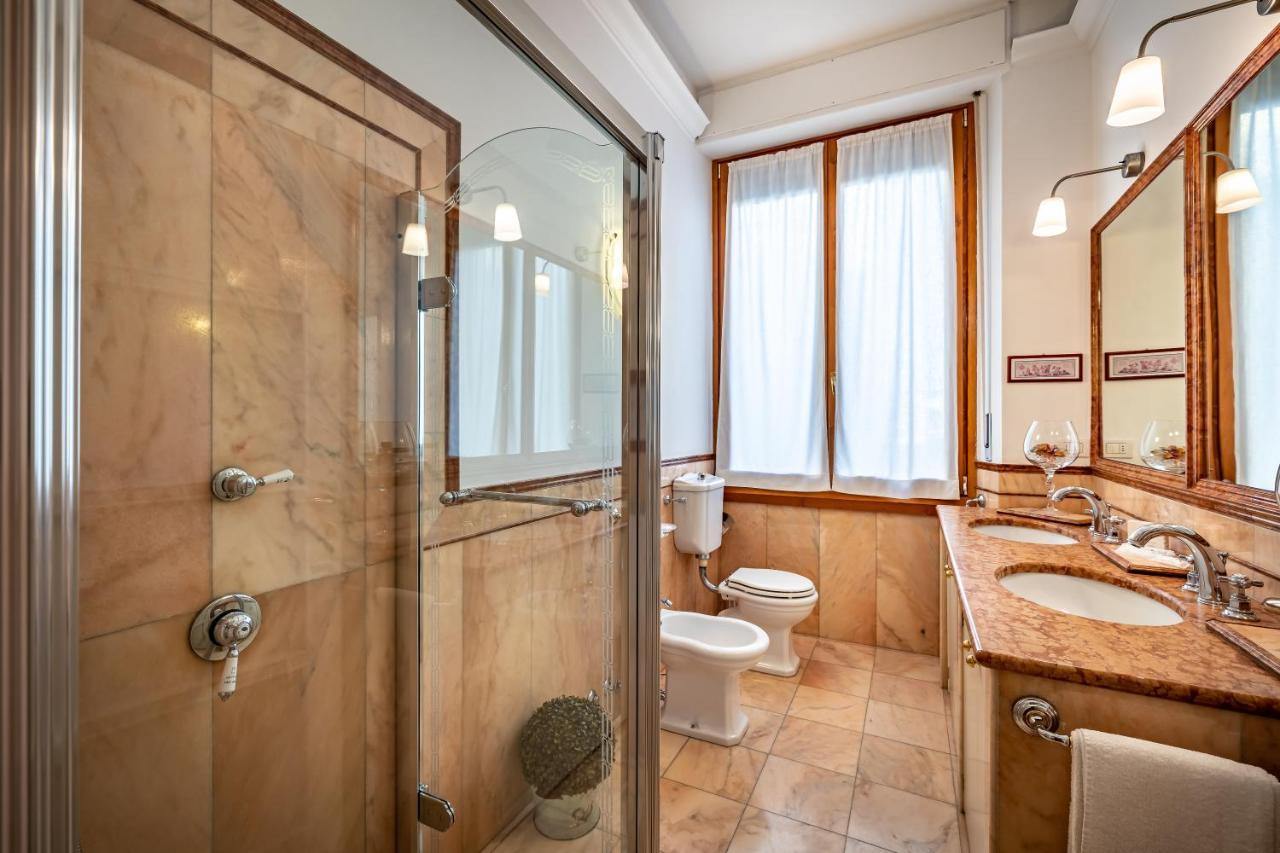 Yid Leopolda Few Minutes From Station Apartamento