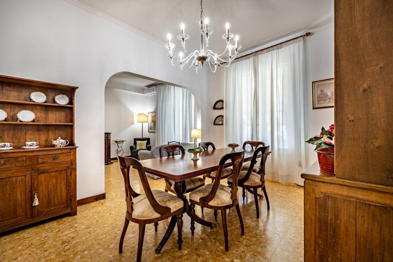 Yid Leopolda Few Minutes From Station * Florencia