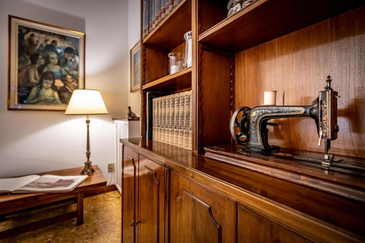 Yid Leopolda Few Minutes From Station Apartamento Florencia